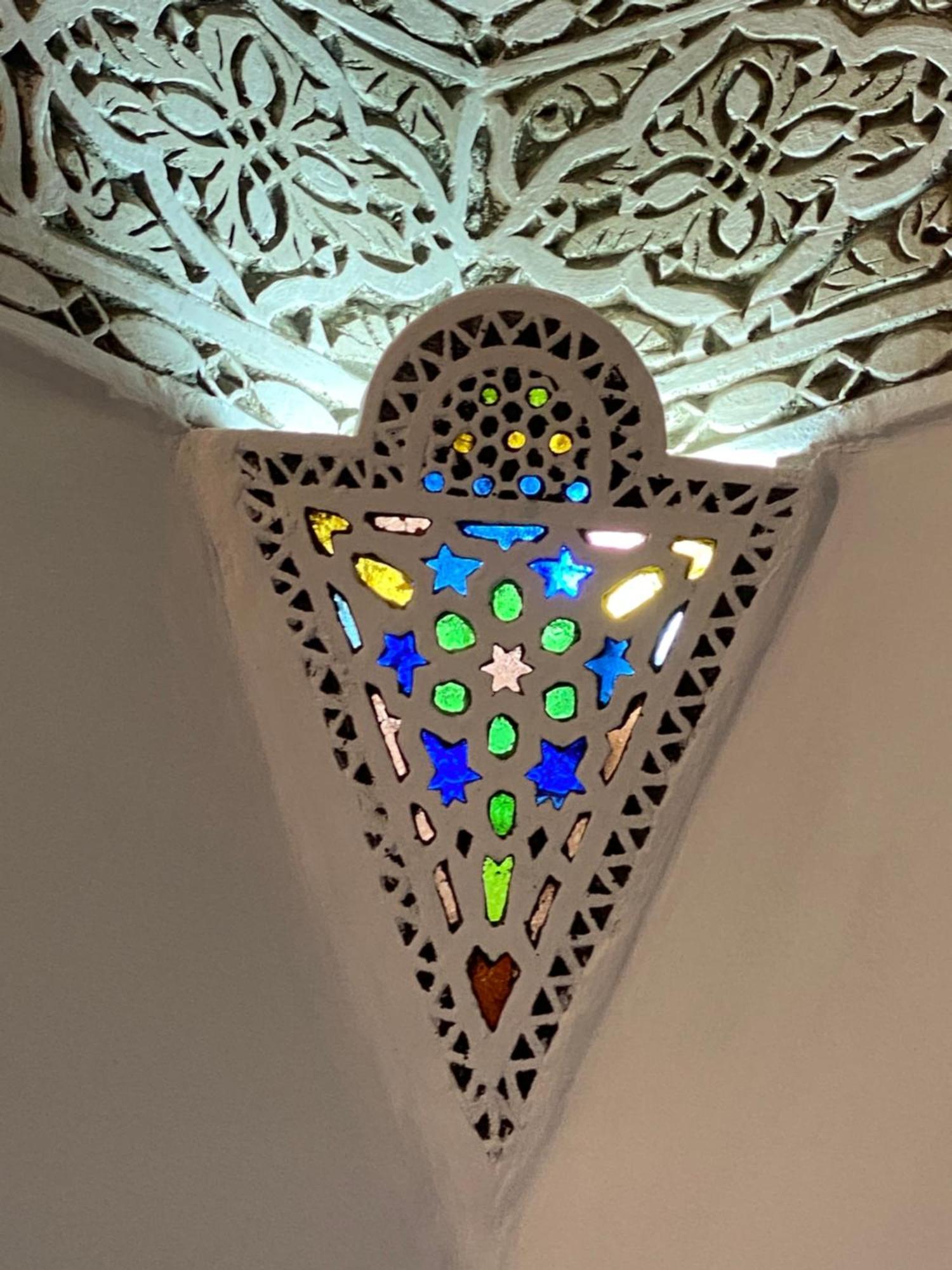 Dar Sarah-Mouassine-Marrakech, Riad Authentique Idealement Situe マラケシュ エクステリア 写真
