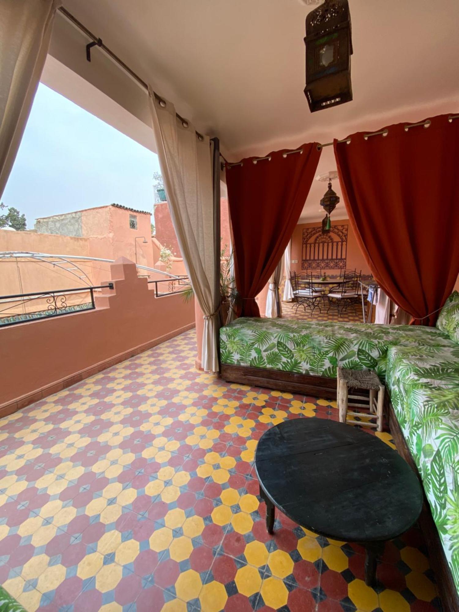 Dar Sarah-Mouassine-Marrakech, Riad Authentique Idealement Situe マラケシュ エクステリア 写真
